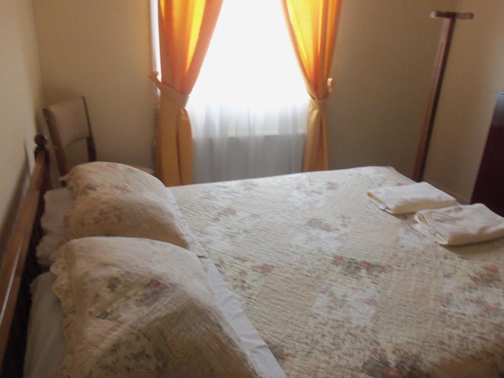 Hostal Joshiken Punta Arenas Dış mekan fotoğraf