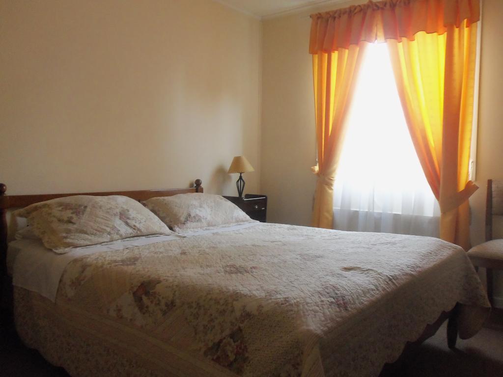 Hostal Joshiken Punta Arenas Dış mekan fotoğraf