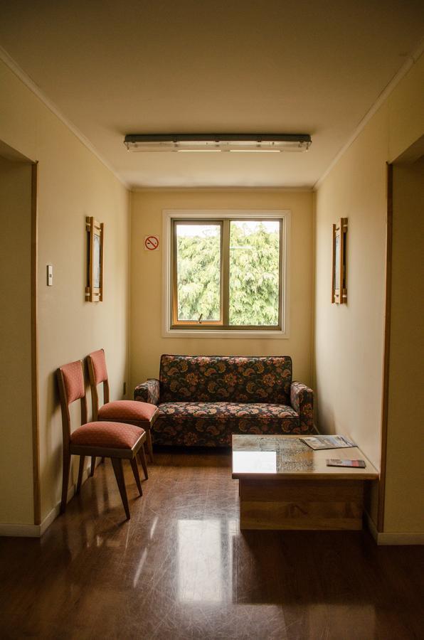 Hostal Joshiken Punta Arenas Dış mekan fotoğraf